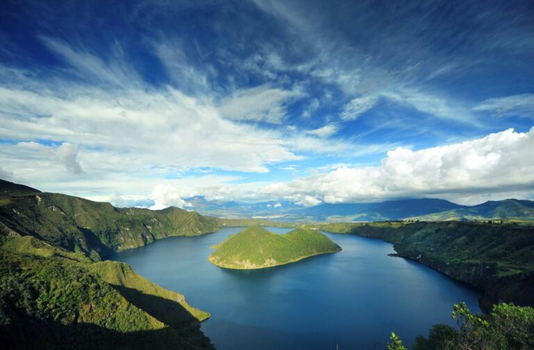 Cuicocha Crater Lake Day Tour - Condor Trekk Expedition Ecuador