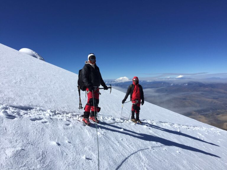 Condortrekk Expeditions Ecuador — Andes 48